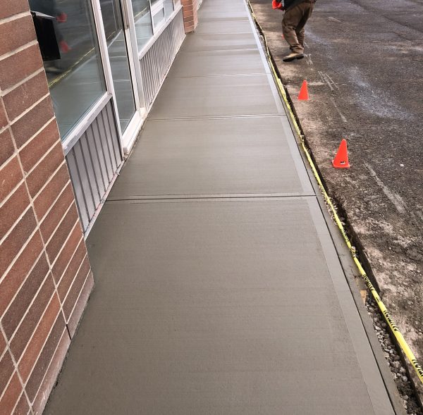 56211954879__684DF1EF-BCD1-471E-8BD2-DF8BC1FE85CA